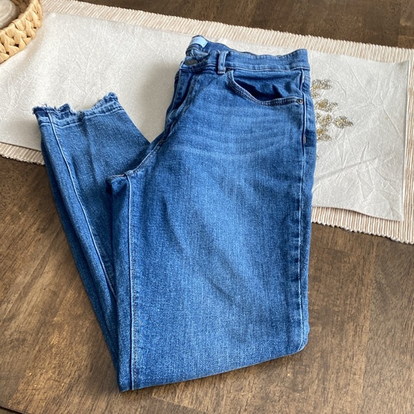 Loft Jeans! - Picture 4 of 5